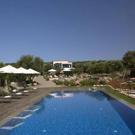 Del Mar 18 Guests - - Front Villa