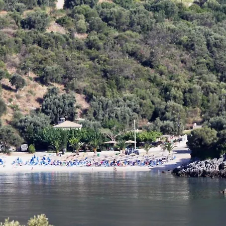 Del Mar 18 Guests - - Front Villa